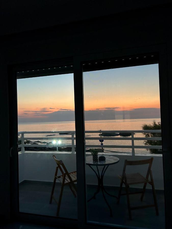 Chrisanthi Apartments アルハンゲロス エクステリア 写真