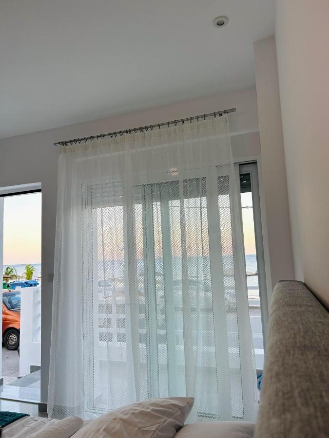 Chrisanthi Apartments アルハンゲロス エクステリア 写真