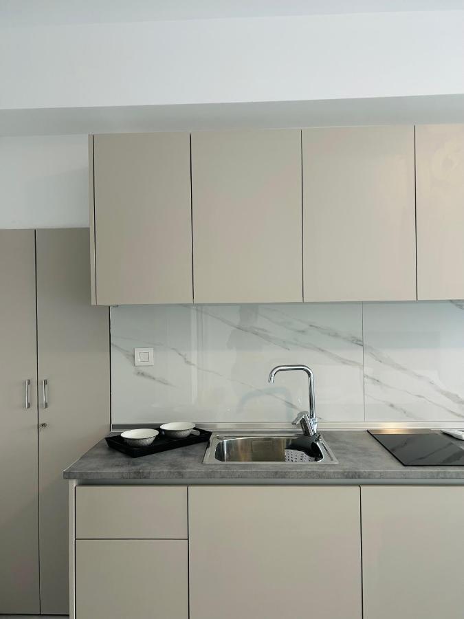 Chrisanthi Apartments アルハンゲロス エクステリア 写真